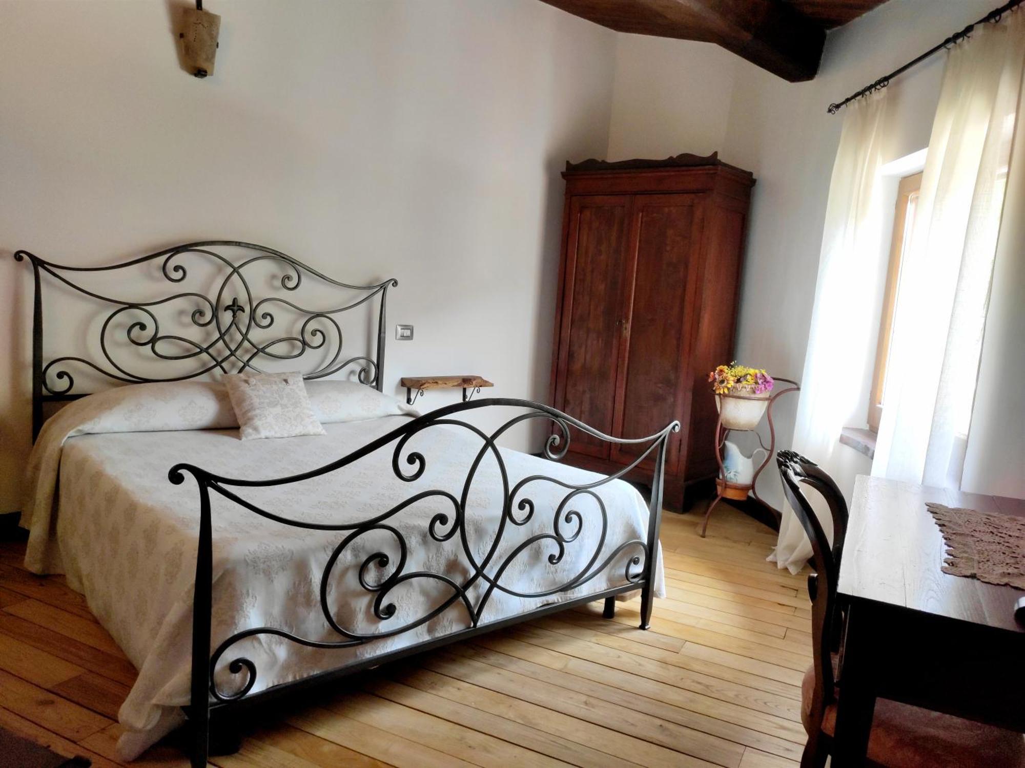 B&B I Martelli Trevi Bagian luar foto